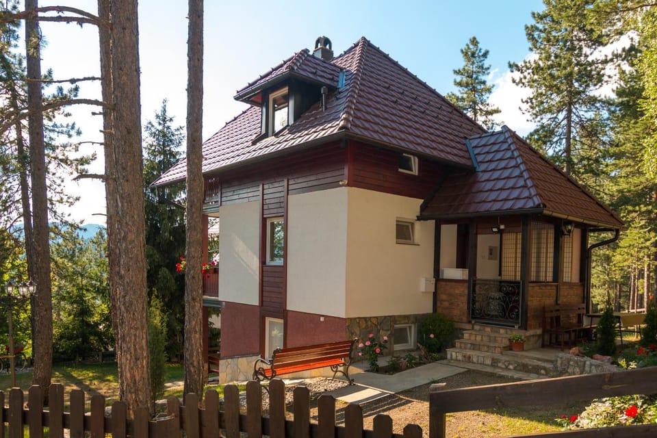 Zavicaj Zaovine2 Nature lodge in Zlatibor District, Serbia