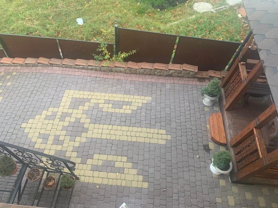VIP-Котедж-Nazarko Apartment in Ukraine