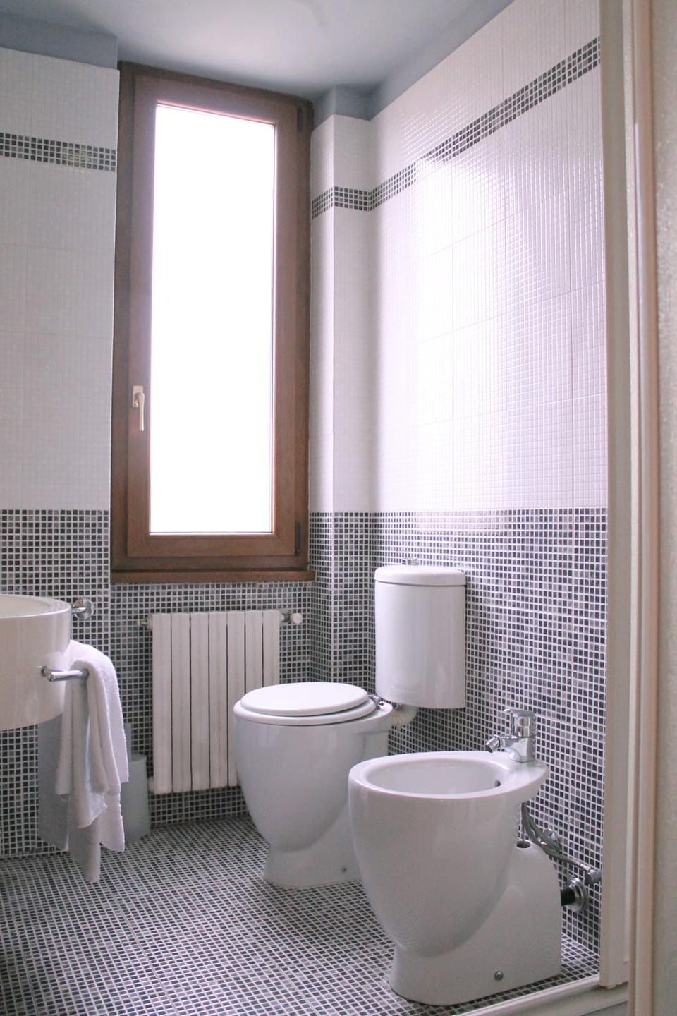 Bathroom, Bathroom