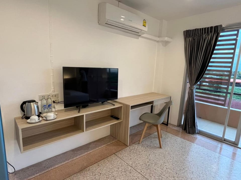 TV and multimedia, Seating area