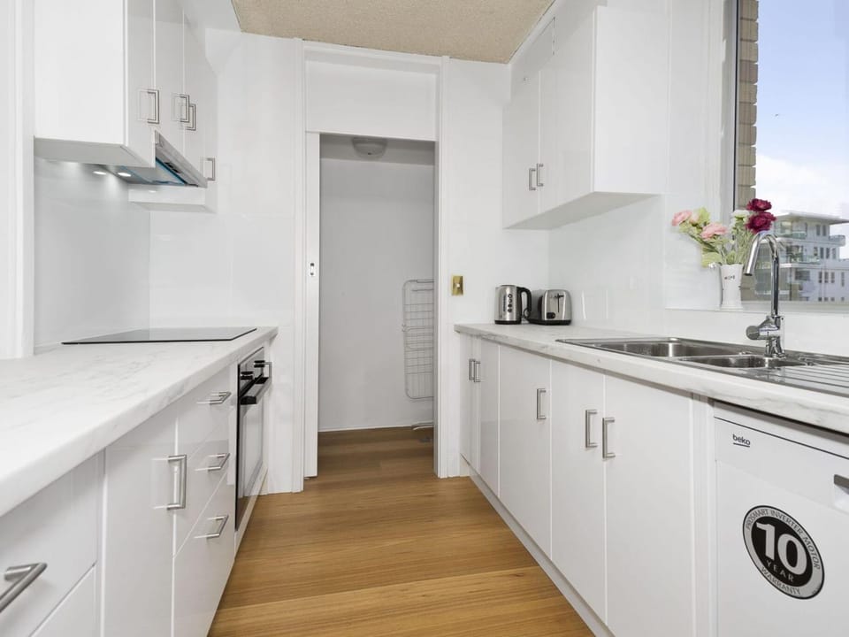 Tasman Towers Unit 13 Apartment in The Entrance
