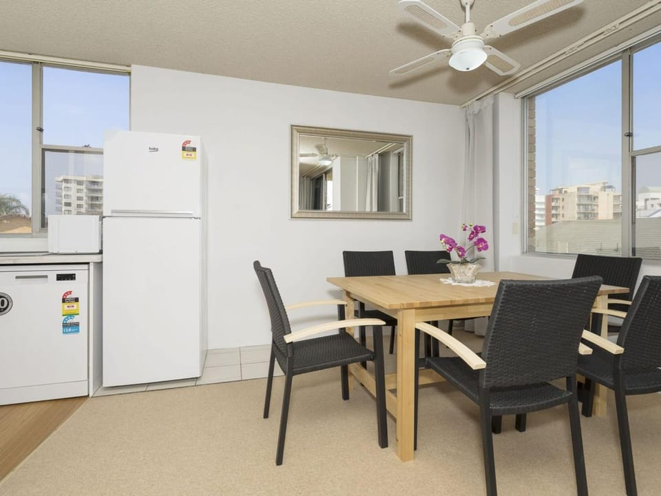 Tasman Towers Unit 13 Apartment in The Entrance