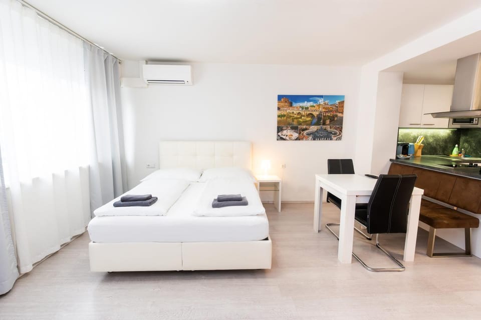 203 Rom, Studio Apartment, 38m2 1-4 Pers Apartment in Klagenfurt