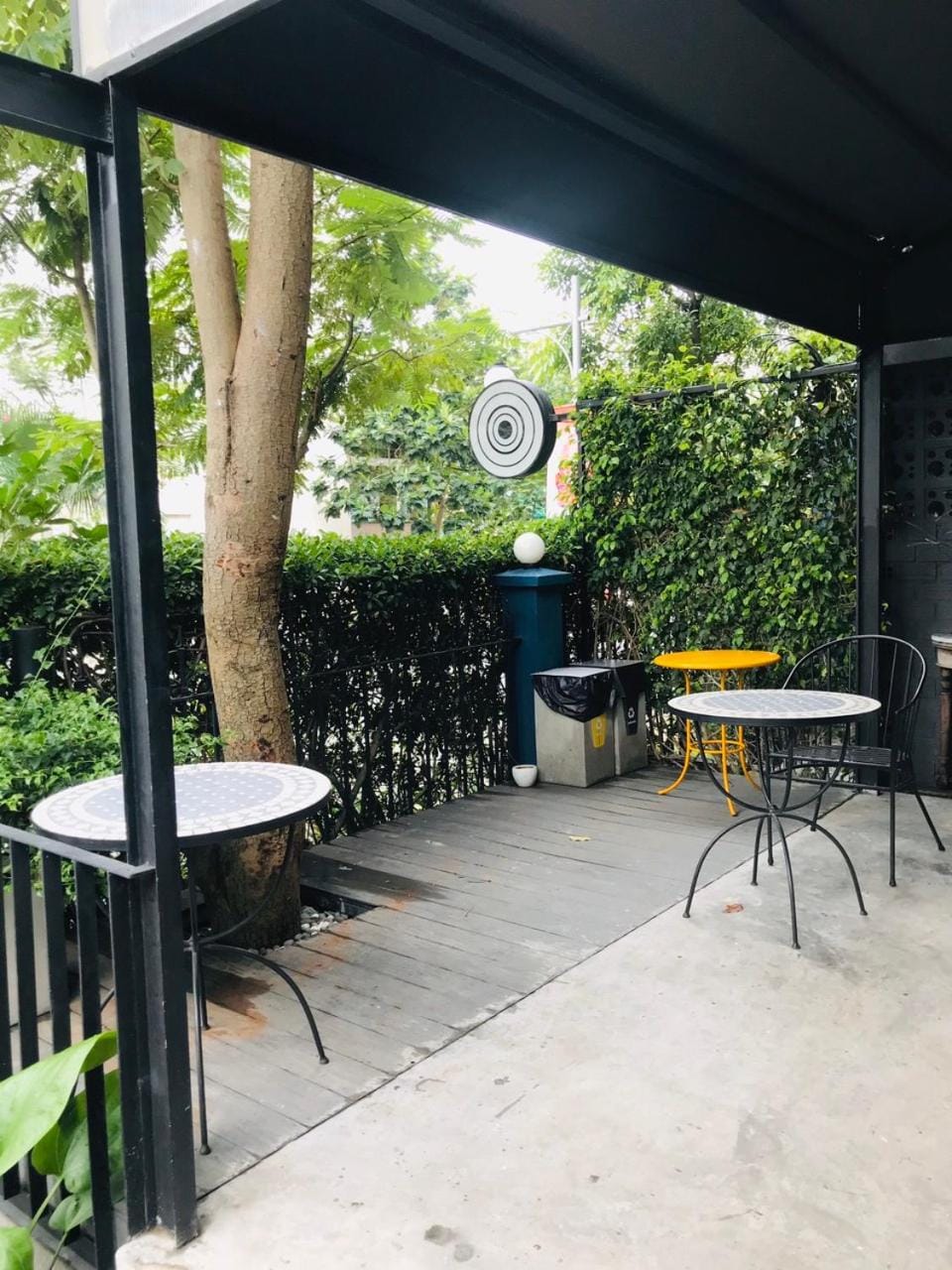 Patio, BBQ facilities, Balcony/Terrace