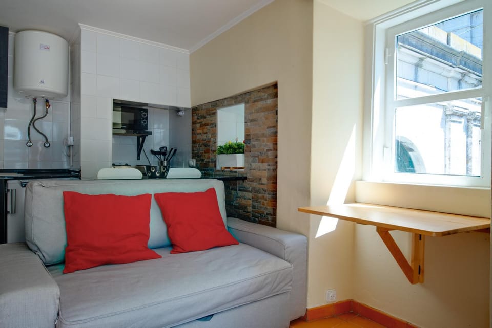 Kitchen or kitchenette, Living room