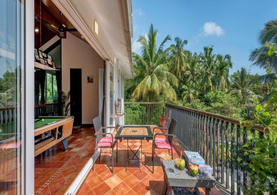 Patio, Balcony/Terrace, Seating area