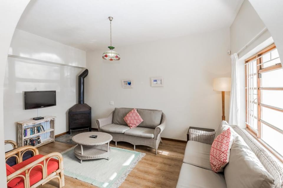 TV and multimedia, Seating area