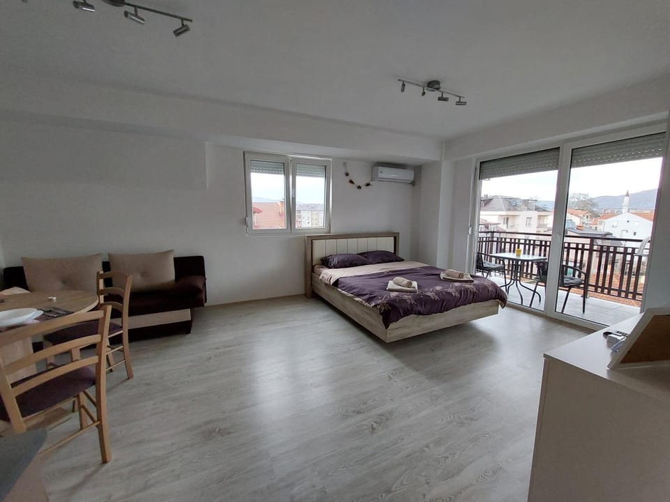 Balcony/Terrace, Photo of the whole room
