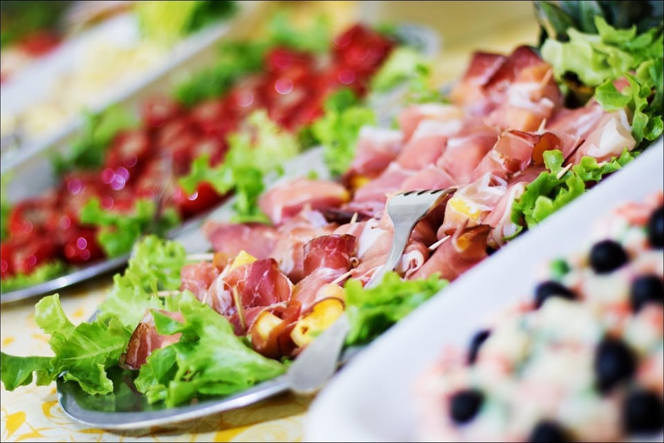 Food and drinks, Food