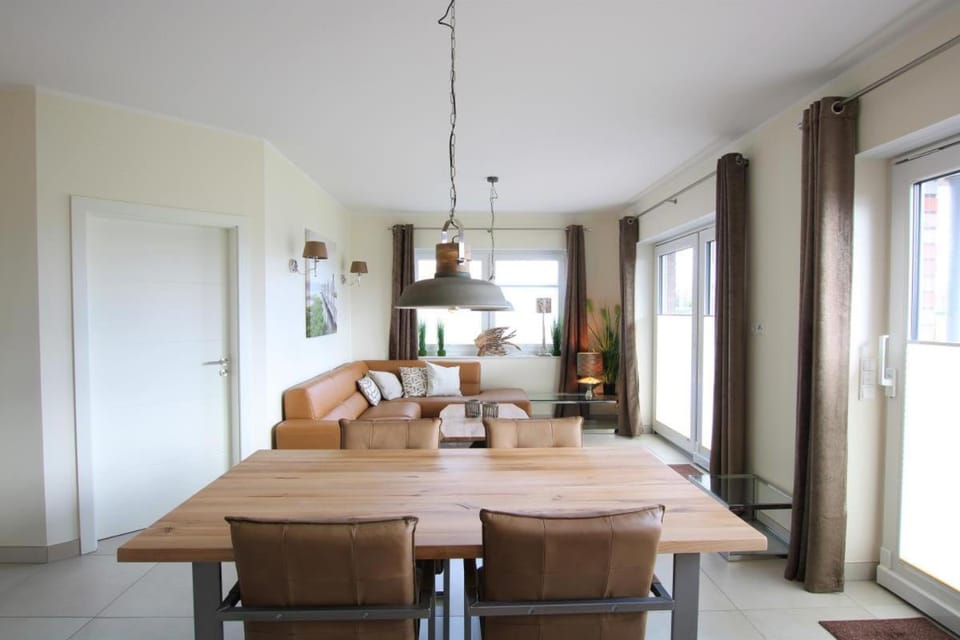 Seeblick 5 - Luxus am Hafen Apartment in Norden