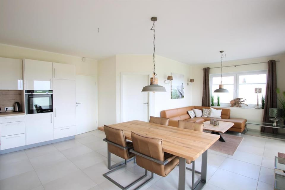 Seeblick 5 - Luxus am Hafen Apartment in Norden