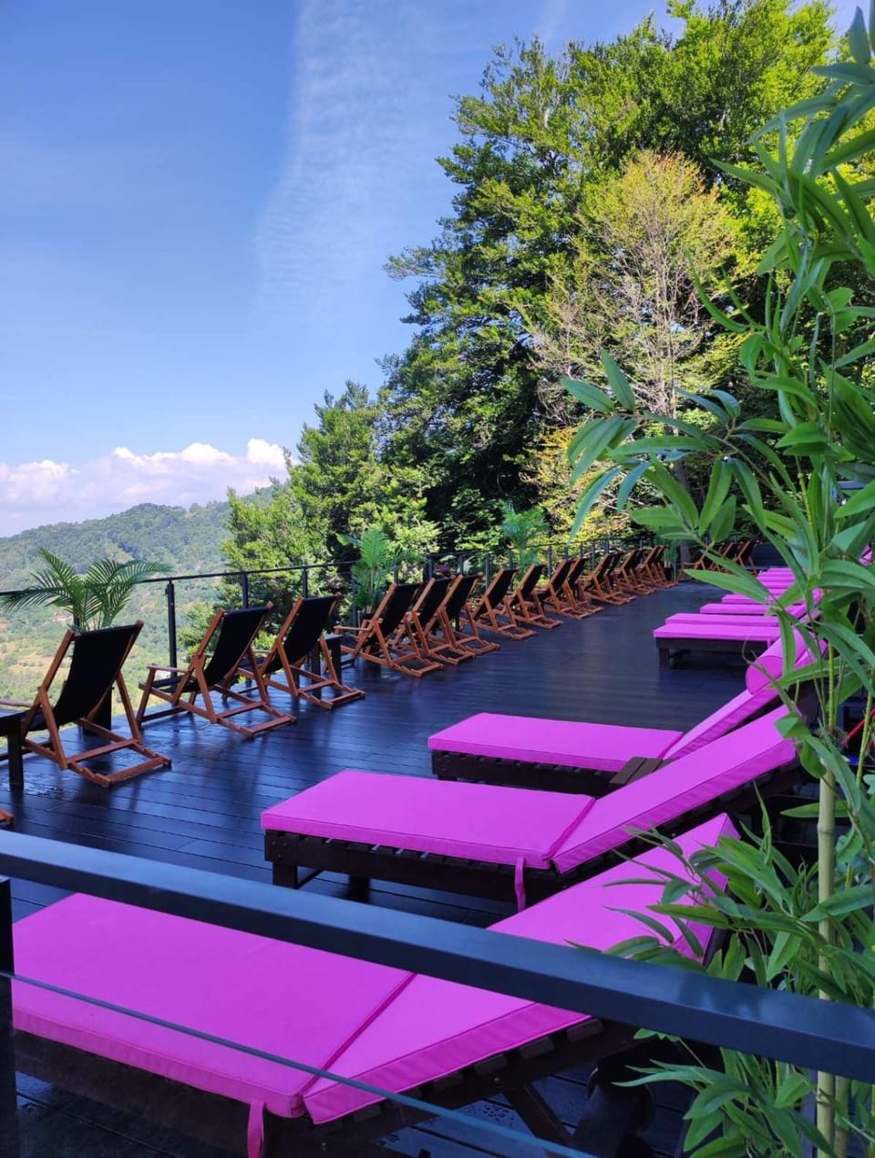 View (from property/room), Balcony/Terrace, On site, Mountain view, Swimming pool, sunbed