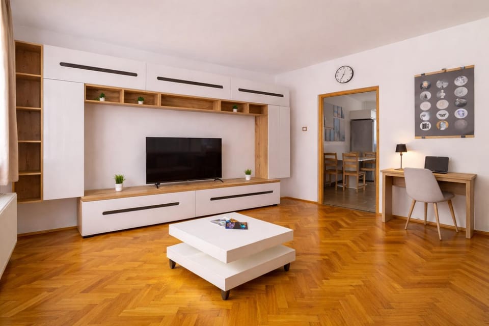 TV and multimedia, Living room