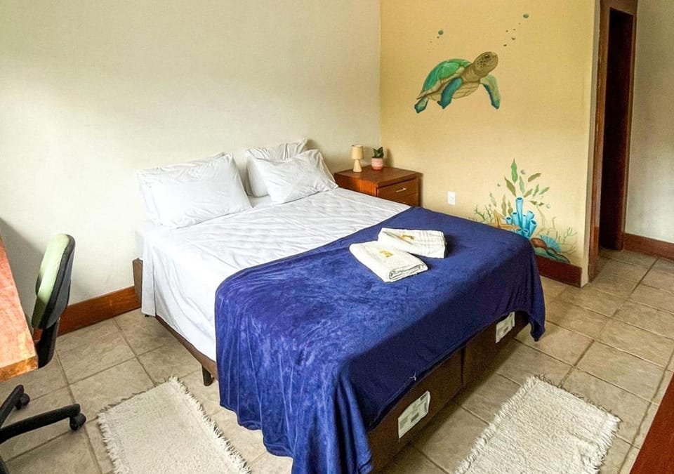 Patz Houz Hostel Bed and Breakfast in Florianopolis