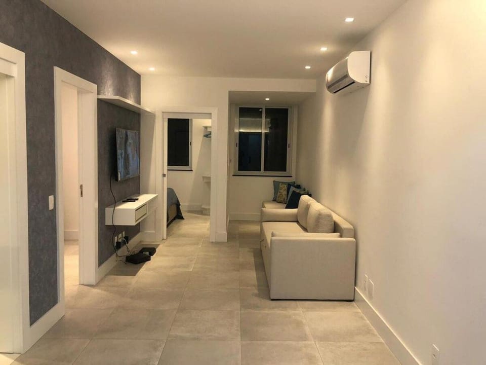 Novíssimo 2 quartos na quadra da praia Apartment in Rio de Janeiro