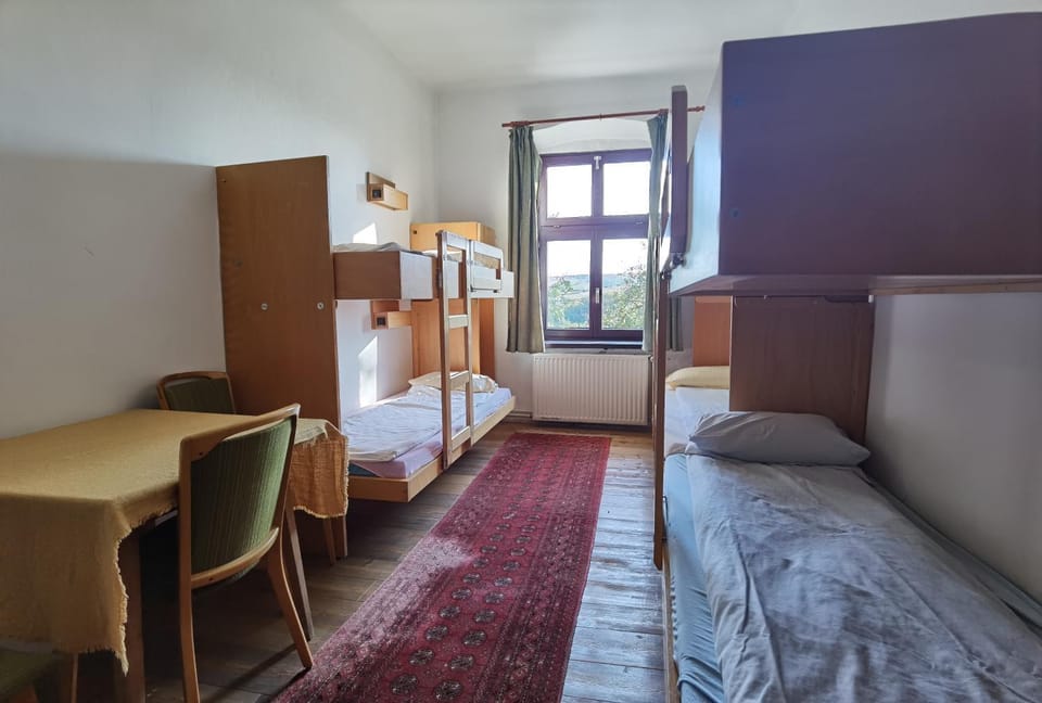 Jugendzentrum Seligstadt Hostel in Brașov County