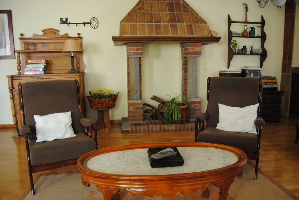 Lounge or bar