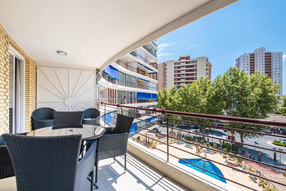 Balcony/Terrace, Pool view, Swimming pool