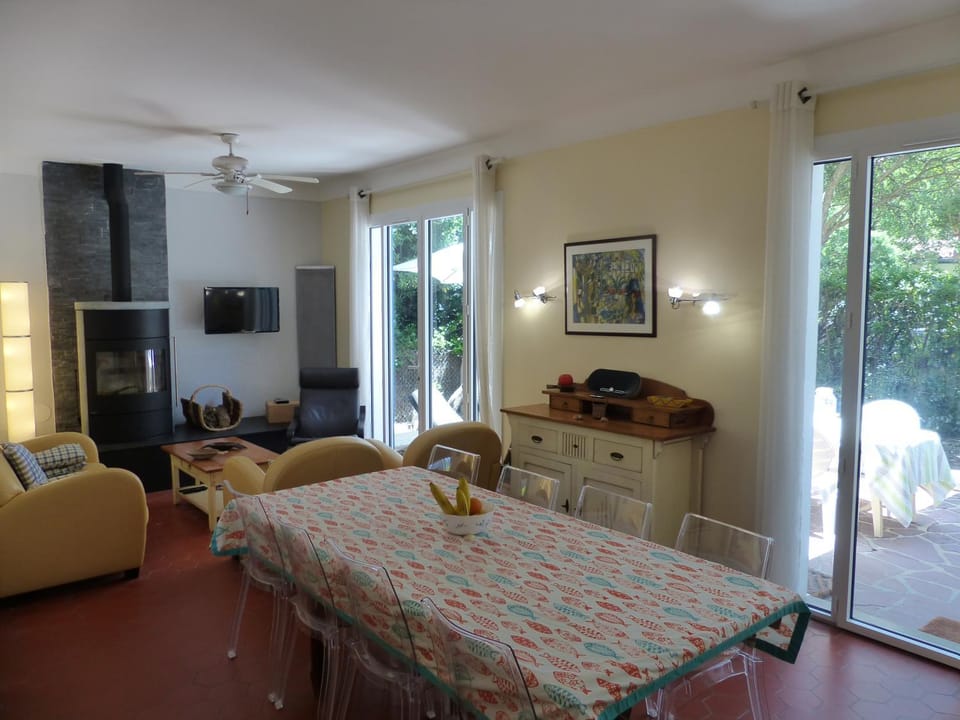 Villa Haristeguia Pour 8 Personnes Entre Lac Et Ocean Villa in Hossegor