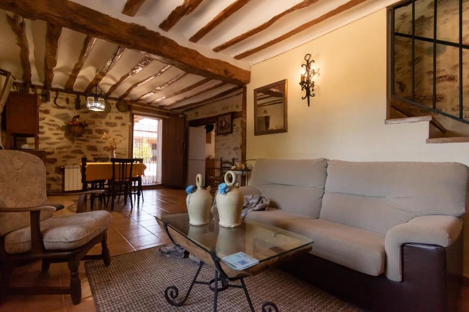 Lounge or bar, Dining area