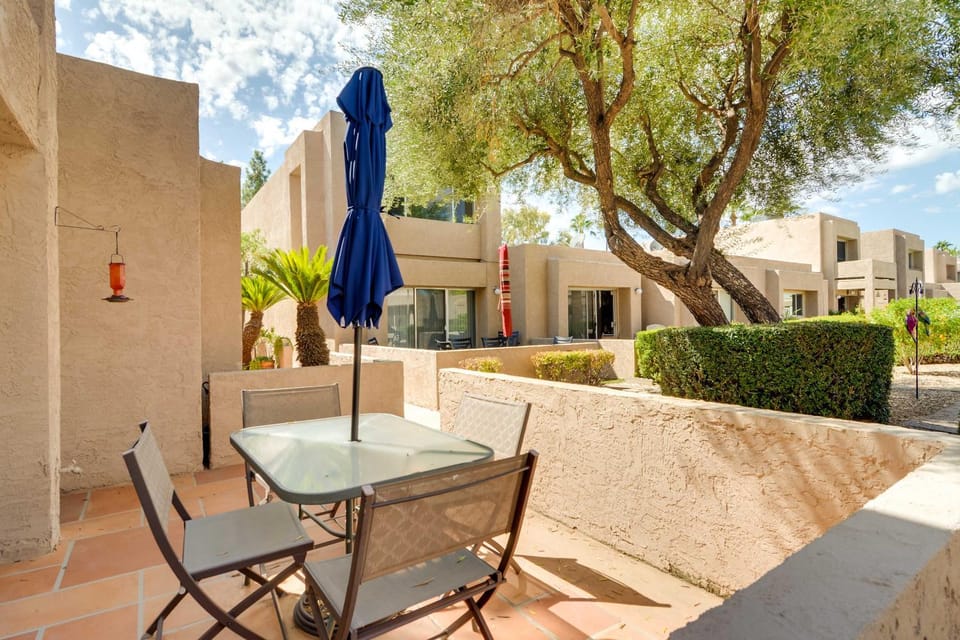 Pool Access! Pet-Friendly Snowbird Retreat in Mesa House in Mesa