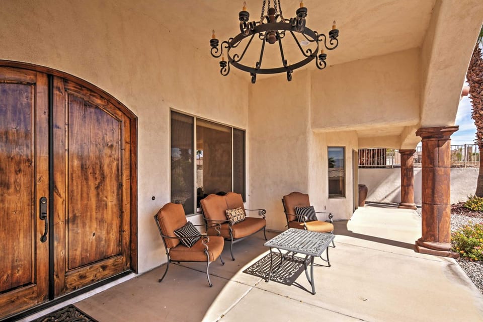 < 2 Mi to Lake Havasu: Spacious Home w/ Patio! House in Lake Havasu City
