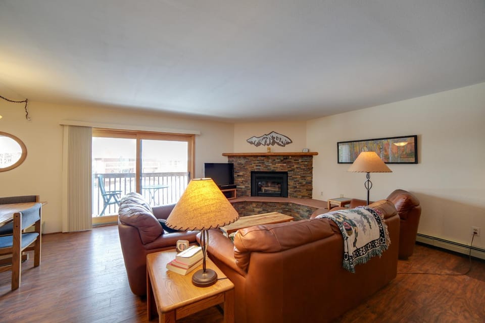 1 Mi to Main Street: Mtn-View Home in Frisco House in Frisco