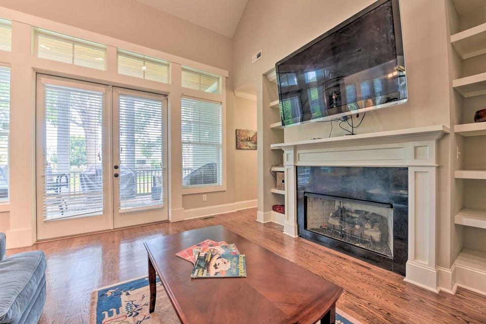 2 Mi to Dtwn: Home in NoDa District Near UNC! House in Charlotte