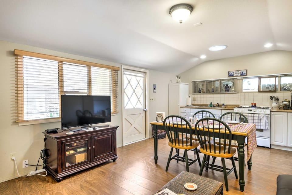 Cozy Arroyo Grande Cottage w/ Patio & Grill! House in Arroyo Grande