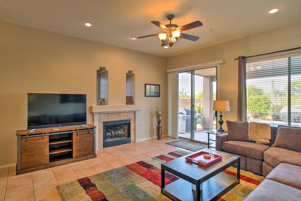 1 Mi to Golf: Scottsdale Home w/ Private Pool! House in Scottsdale