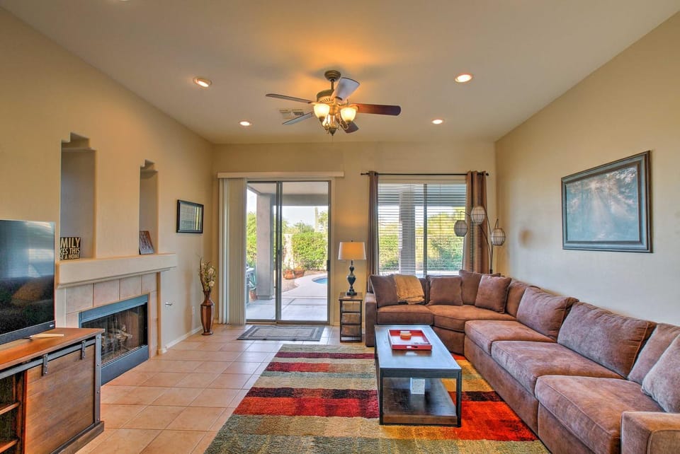 1 Mi to Golf: Scottsdale Home w/ Private Pool! House in Scottsdale