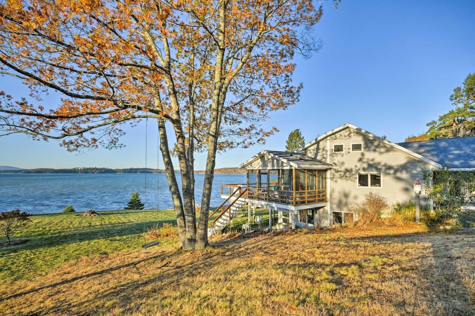 Luxe Oceanfront Home w/ Cadillac Mountain Views! House in Sorrento