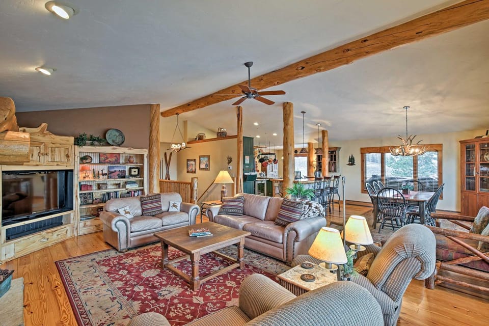 2 Mi to Skiing: Mtn-View Home w/ Deck in Granby! House in Granby