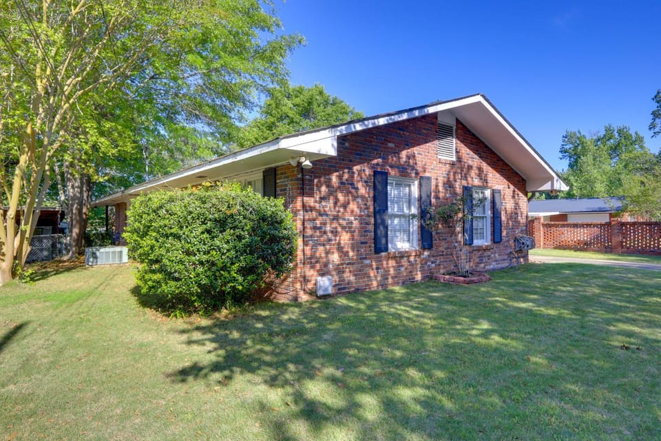 'The Ranger House' Columbus Home: Fenced Backyard House in Columbus