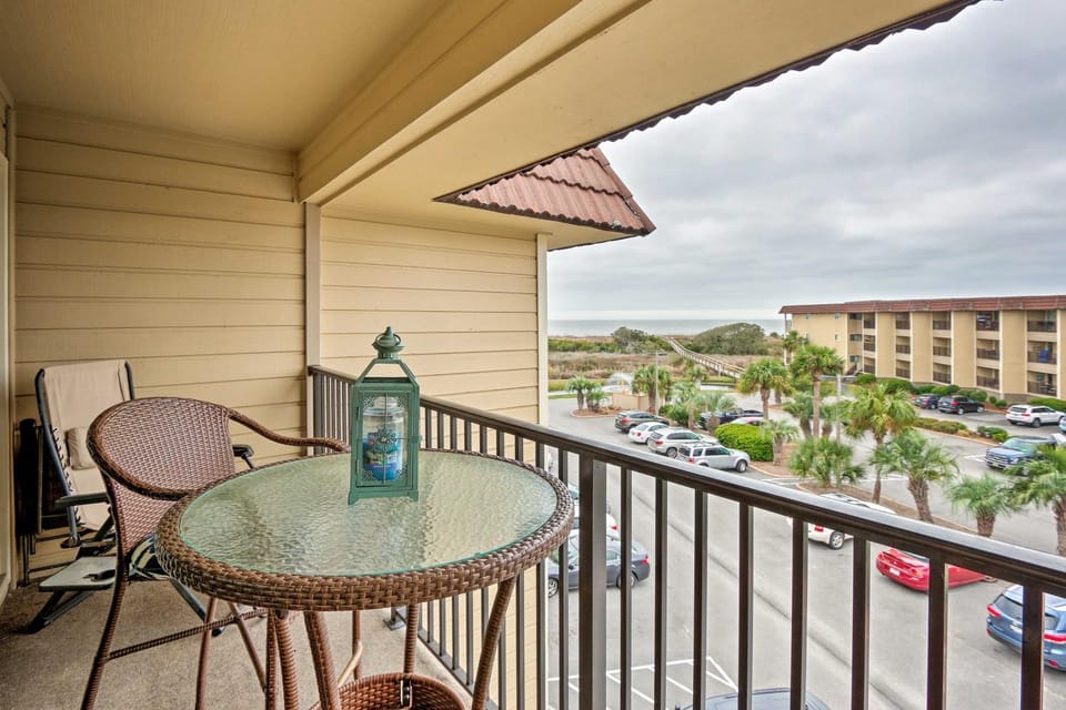 Pool, Beach & Ocean View: Hilton Head Resort Condo House in Hilton Head Island