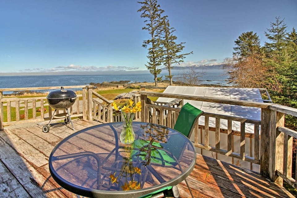 'A Room with a View' Peaceful Retreat on PoW Apartment in Prince of Wales Island