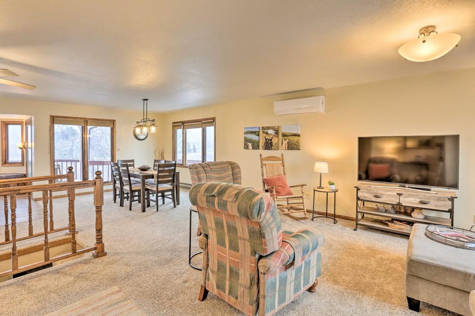 Rapid City, Sturgis Rally Retreat on 150 Acres House in Pennington County