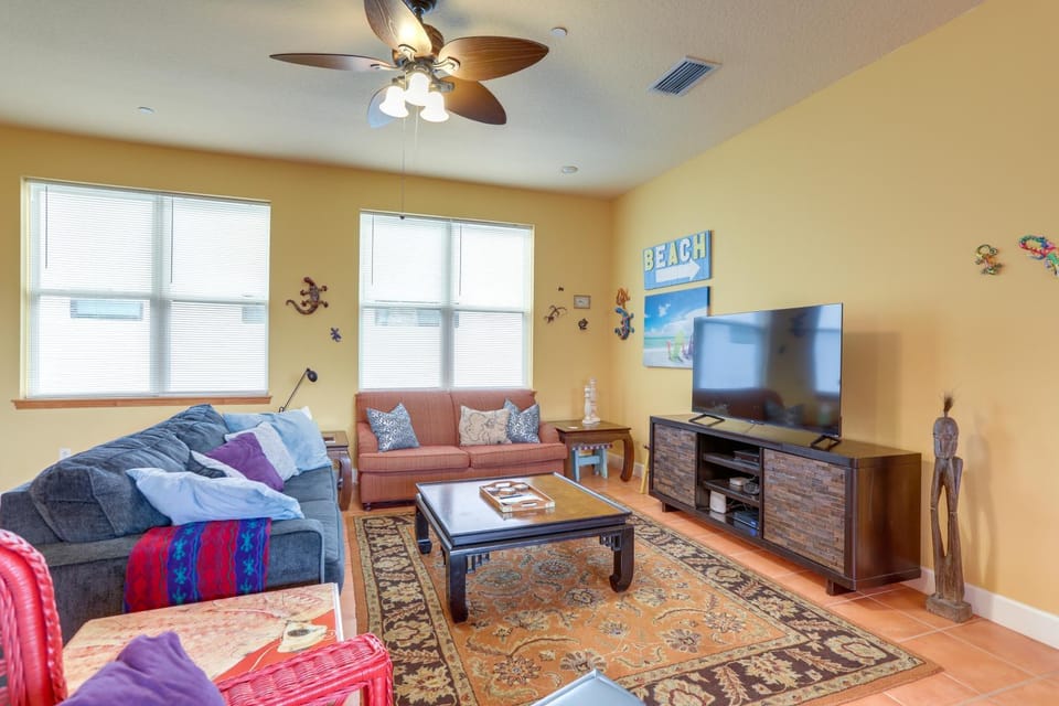 350 Ft to Beach! 'Lizard Lair' in Indian Rocks House in Indian Rocks Beach