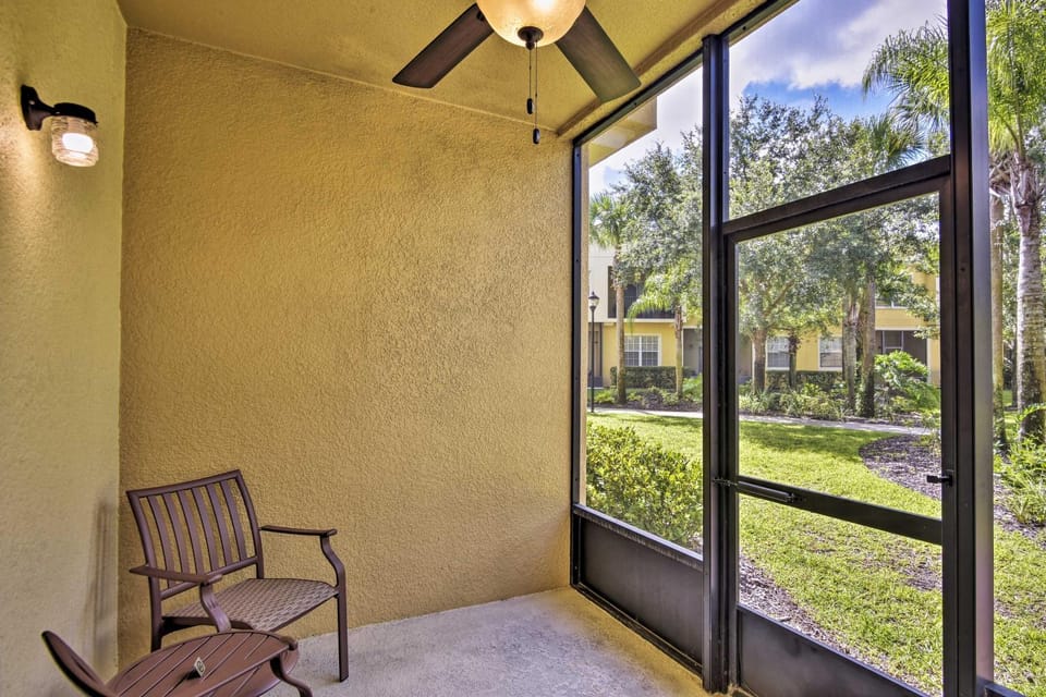 Kissimmee Retreat w/ Pool Access < 4 Mi to Disney! House in Four Corners