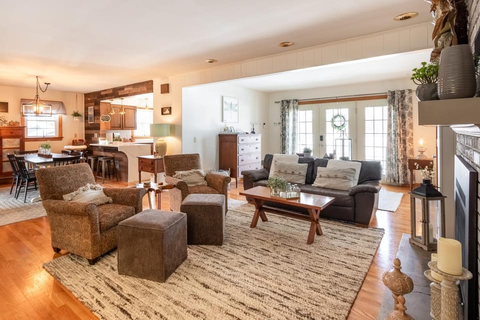Quaint Elkton Home near Shenandoah National Park! House in McGaheysville