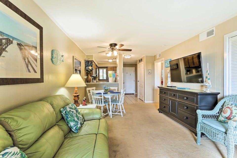 Ocean Views and 3 Pools Hilton Head Resort Condo Villa in Hilton Head Island