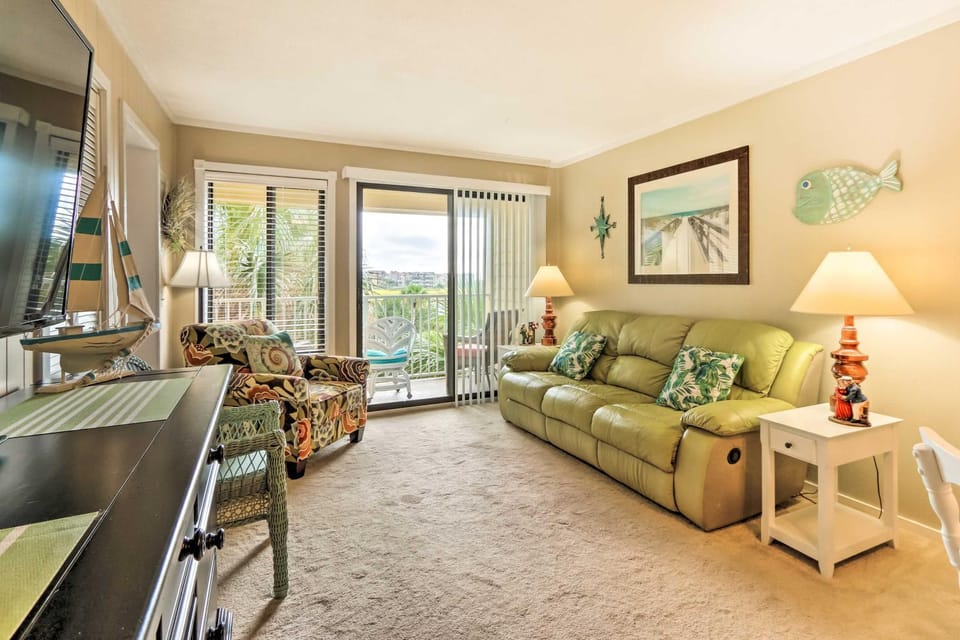 Ocean Views and 3 Pools Hilton Head Resort Condo Villa in Hilton Head Island