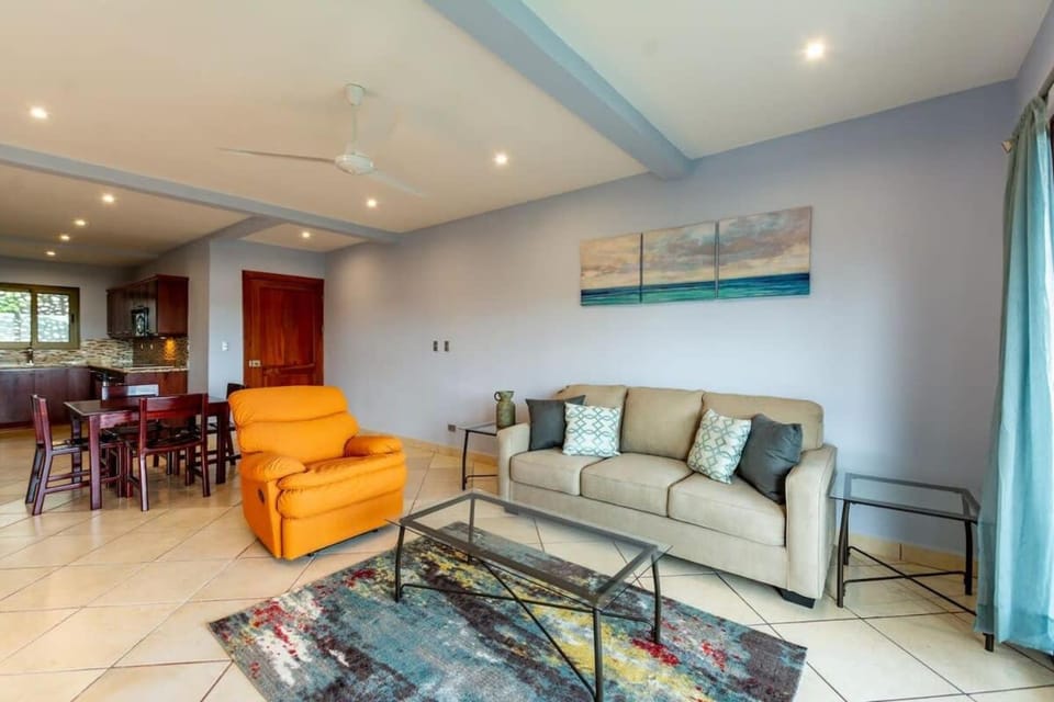 2-BD with Ocean-View Terrace and Pool House in Playa Flamingo