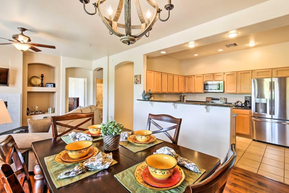 Community Pool, Golf & Tennis: Scottsdale Retreat House in Grayhawk