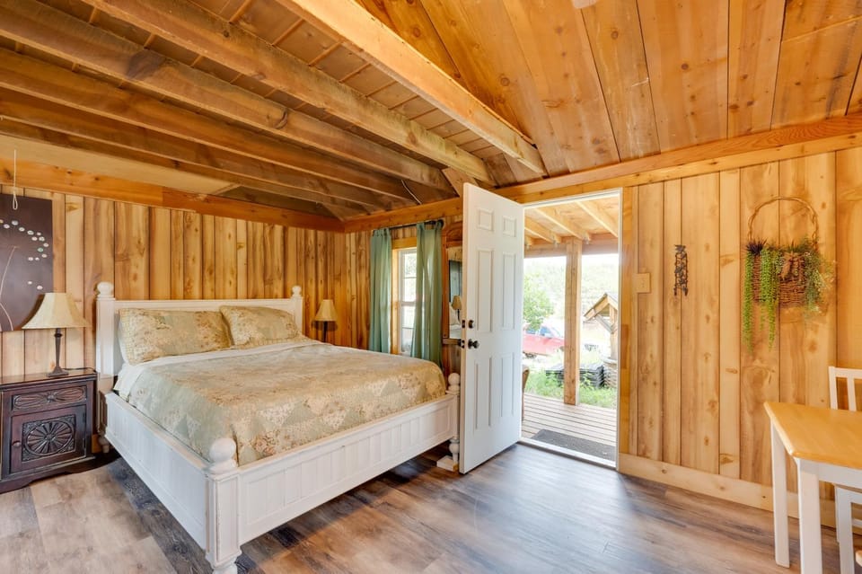 'Wapiti' Allenspark Cabin Near Rocky Mountains! Cabin in Allenspark