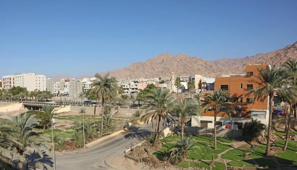 Property building, Balcony/Terrace, Quiet street view