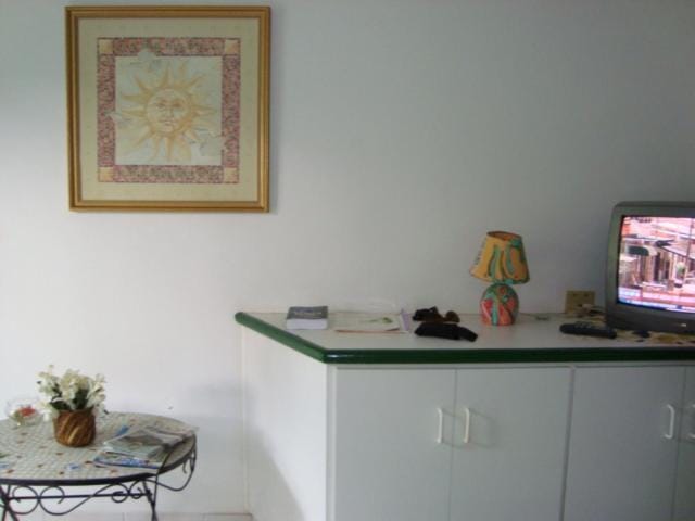 PÉ NA AREIA na Praia das Toninhas, Condomínio Wimbledon, direto na areia, o Melhor da região, completo, 5 estrelas ! House in State of São Paulo