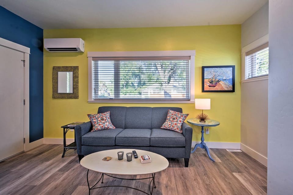 Missoula Getaway w/ Balcony, 2 Mi to Downtown! House in Missoula