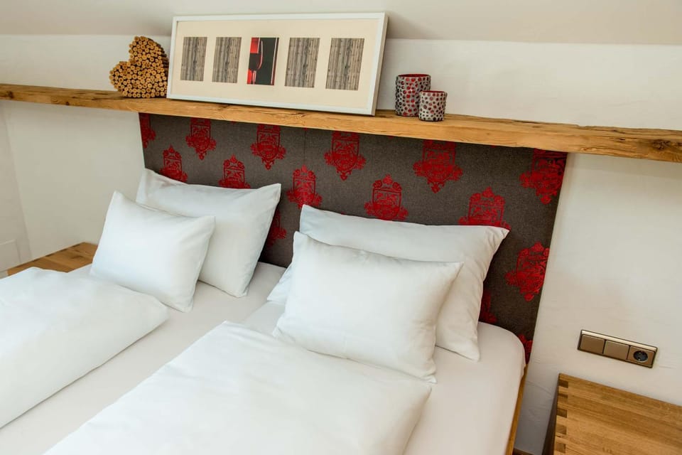 Decorative detail, Bedroom