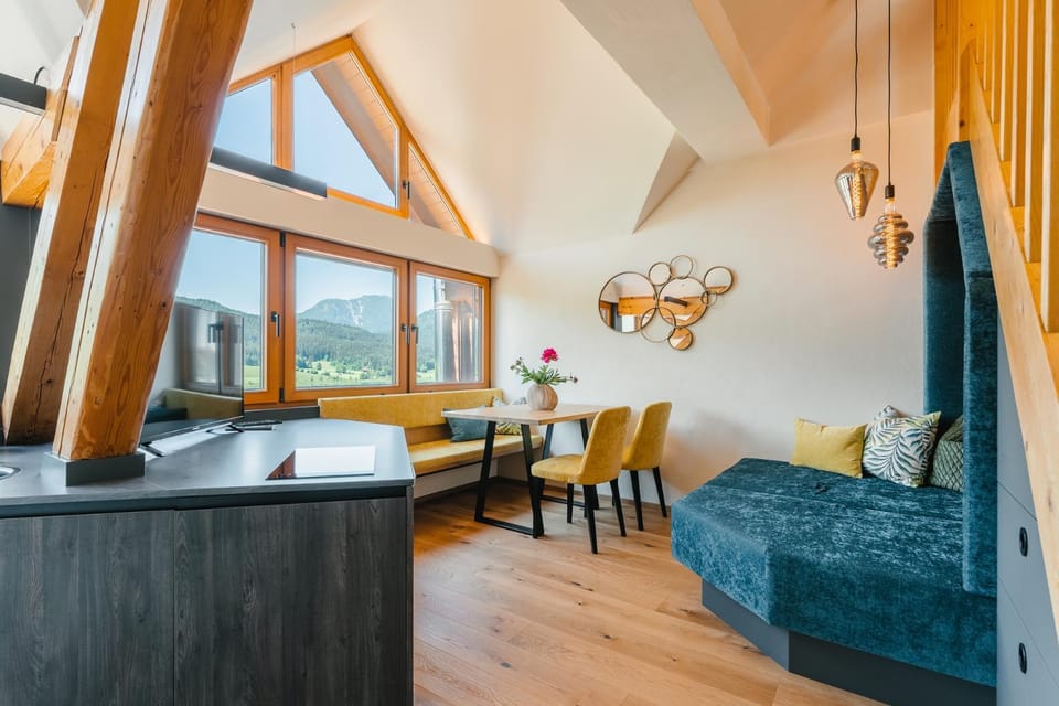 Living room, Photo of the whole room, Dining area, kitchen